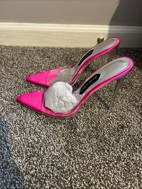NWOT  Rich Hot Pink Clear Strap Stiletto Racy Mule Sandal SZ 38